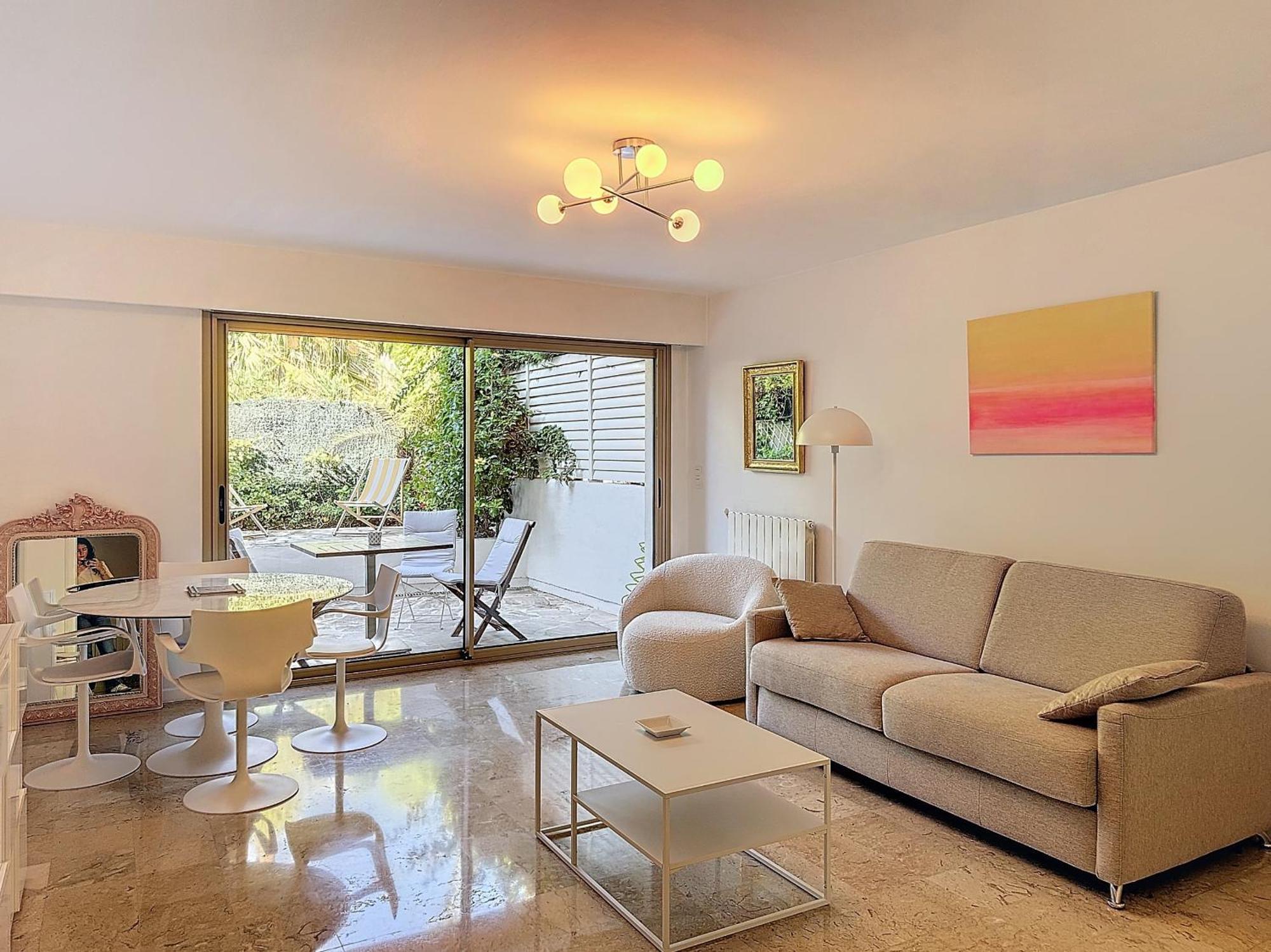 Apartment A Deux Pas Des Plages Piscine 346l Franchi